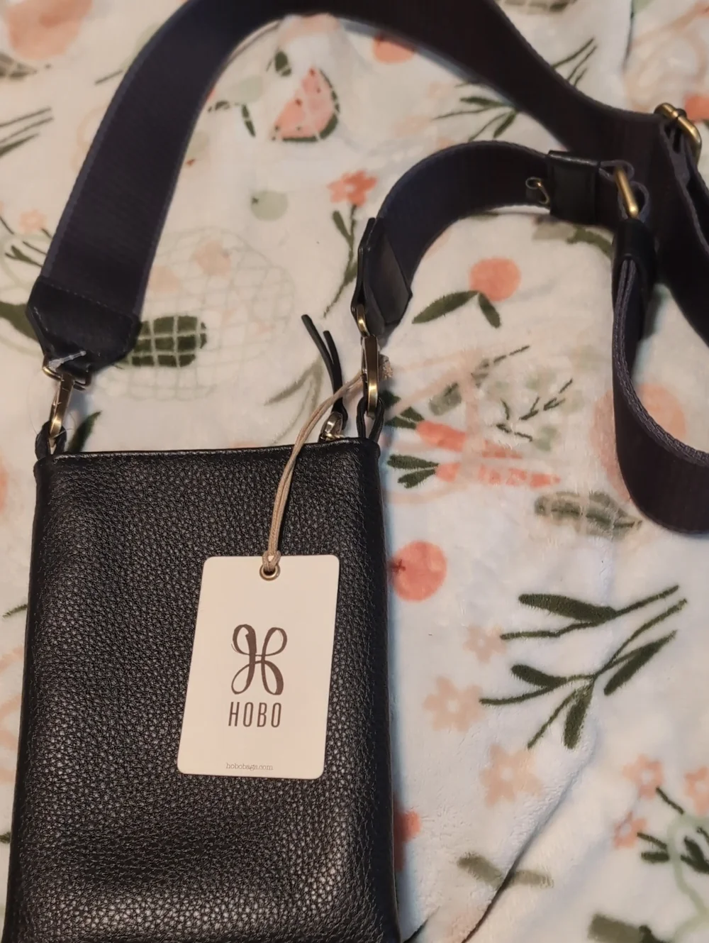 HOBO Black Pebbled Leather Crossbody Phone Pouch with Navy Strap